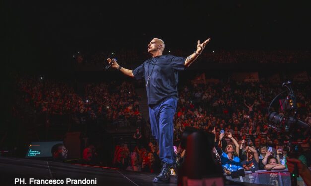 EROS RAMAZZOTTI: CONTINUA IL VIAGGIO DI UNA STORIA IMPORTANTE WORLD TOUR/UNA HISTORIA IMPORTANTE WORLD TOUR