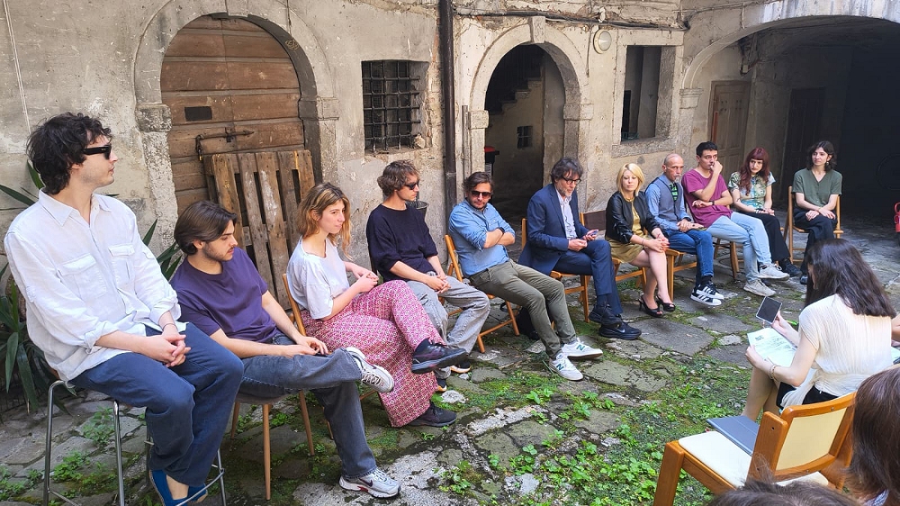 GORIZIA, BORGO CINEMA – VIA DELLA CREATIVITÀ: PRESENTATO “RASTELLOTYPES”, IL DOCUMENTARIO CHE RACCONTA L’ANIMA DI VIA RASTELLO