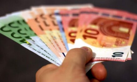 TRASPARENZA RETRIBUTIVA: SE NON C’È, 1 SU 5 CAMBIA LAVORO