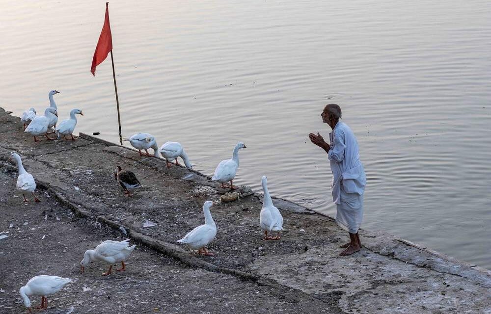 NEL CENTRO CULTURALE DELLA SOMSI PORDENONE IL FOTOGRAFO PATRIZIO MANIERO INAUGURA LA MOSTRA “INDIA, FRAMMENTI DI QUOTIDIANITÀ. CONTRASTI, SPIRITUALITÀ E PERSONE”