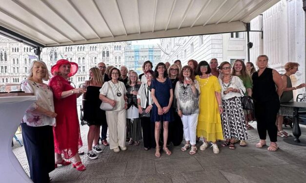 Mostra collettiva “Da un piano all’altro” al Gran Hotel Duchi D’Aosta di Trieste