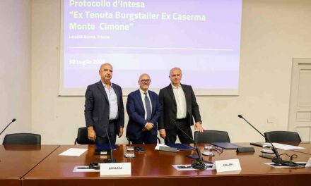 FIRMATO IL PROTOCOLLO D’INTESA TRA COMUNE DI TRIESTE, REGIONE FRIULI VENEZIA GIULIA E AGENZIA DEL DEMANIO PER LA VALORIZZAZIONE DELL’EX CASERMA MONTE CIMONE, A BANNE