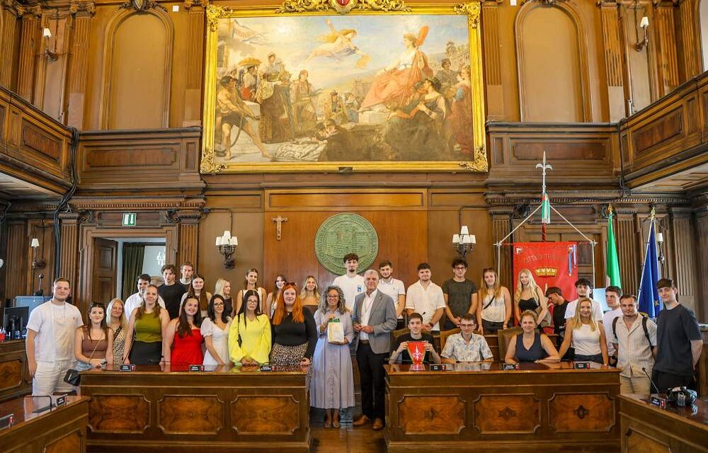 DALLA STIRIA AL PORTO VECCHIO-PORTO VIVO, STUDENTI AUSTRIACI IN SALA CONSIGLIO PER CONOSCERE IL COMUNE DI TRIESTE