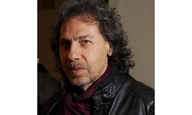 Lo spettacolo “Atmosfere d’Avanspettacolo” scritto, diretto e interpretato da Marcello Crea torna domenica 2 agosto al Giardino del Museo Sartorio per un viaggio negli anni Settanta