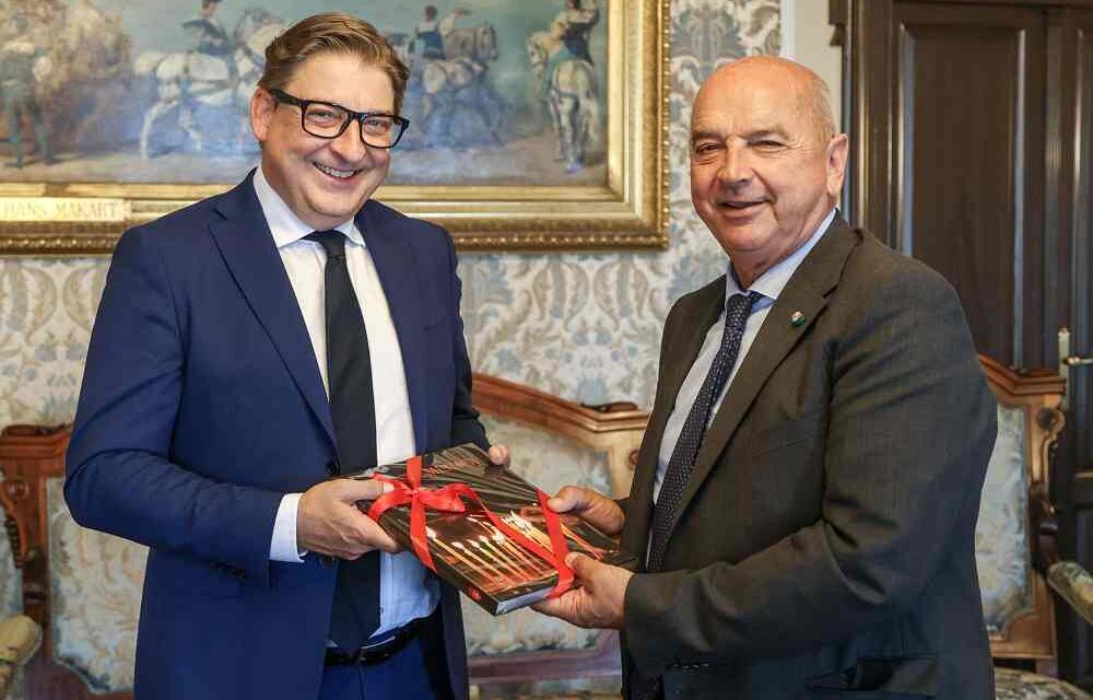 IL CONSOLE GENERALE DI SLOVENIA, GREGOR ŠUC, È STATO RICEVUTO IN MUNICIPIO DAL SINDACO ROBERTO DIPIAZZA