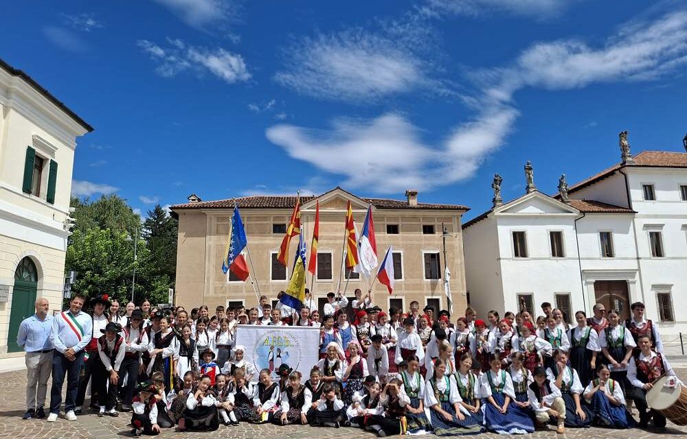 AL VIA LA STAGIONE 2026 DEI CINQUE FESTIVAL INTERNAZIONALI DEL FOLCLORE IN FRIULI VENEZIA GIULIA: DAL 9 LUGLIO AL 30 AGOSTO ATTESI IN REGIONE CIRCA 700 ARTISTI, DA UNA VENTINA DI STATI