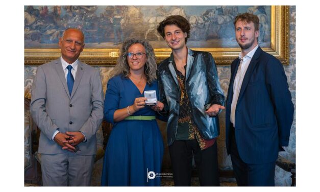 CONFERITA LA MEDAGLIA BRONZEA DELLA CITTÀ DI TRIESTE AL VIOLINISTA PIERPAOLO FOTI