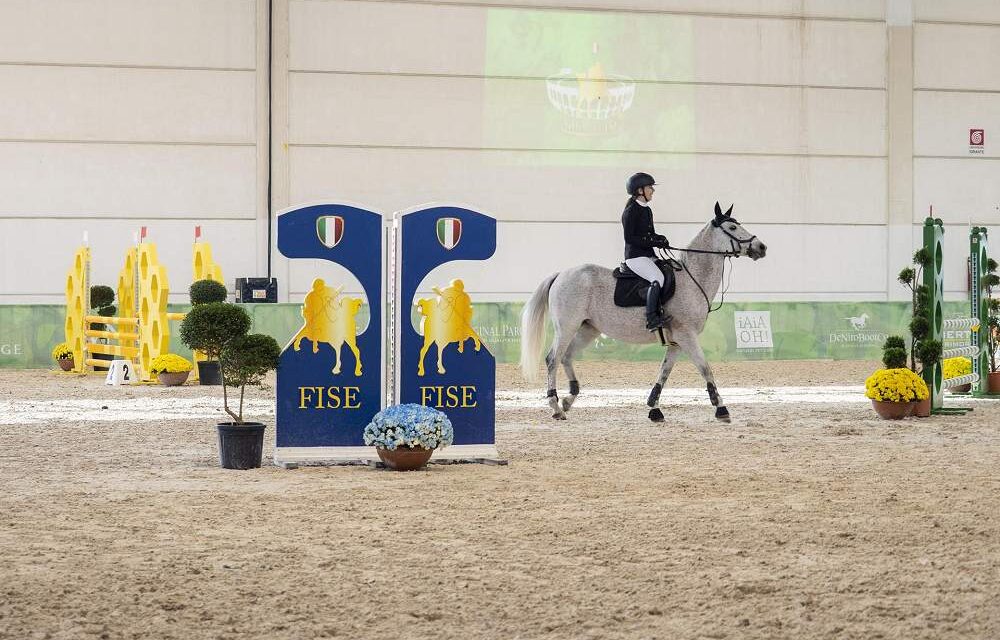 FIERACAVALLI – NELLA MENTE DEI CAVALIERI: SVELATI I PRIMI RISULTATI DELLA RICERCA SULLE ABILITÀ COGNITIVE CHE INFLUENZANO LA PERFORMANCE NEL SALTO OSTACOLI