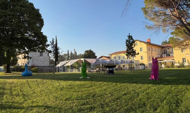 CRACKING ART DONA TRE SCULTURE ALLA FONDAZIONE VILLA RUSSIZ