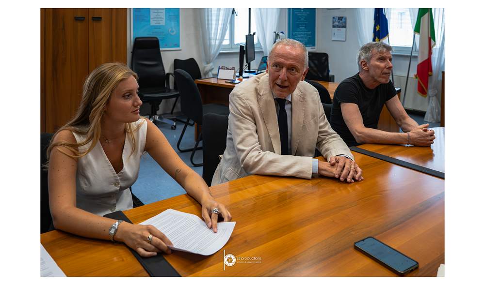 PRESENTATA LA PRIMA TOMBOLA SOCIALE DI TRIESTE: APPUNTAMENTO L’8 LUGLIO IN PIAZZA VERDI, PARTE DEL RICAVATO SARÀ DEVOLUTO ALL’ASSOCIAZIONE “IO TIFO SVEVA”