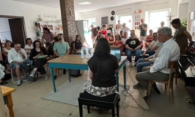“Your Place”: il report del primo anno racconta una nuova alleanza per il benessere degli adolescenti