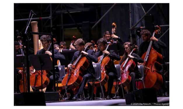 NOTTI DI MEZZA ESTATE: “CELLOS ON THE ROAD” CHIUDE LA RASSEGNA CON UN VIAGGIO IN MUSICA TRA EUROPA, ASIA E AMERICHE