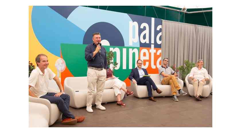 La pineta di Lignano, un modello per il futuro tra ambiente, salute e turismo