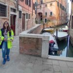 POSTE ITALIANE, ELEONORA CANNAS, UNA POSTINA NEL CUORE DELL’ESTATE VENEZIANA: “VENEZIA È UNA SORPRESA CONTINUA”