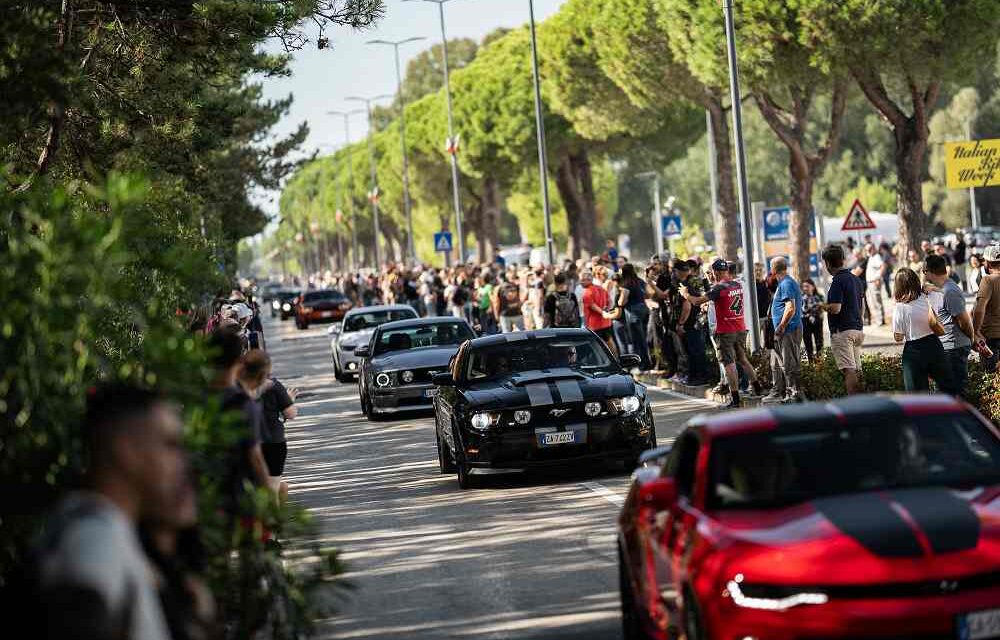 US Car on the Beach, l’ultimo ruggito dei V8 chiude a Lignano l’estate delle muscle car