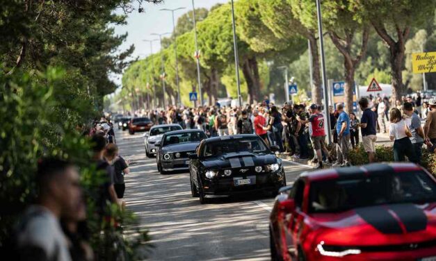US Car on the Beach, l’ultimo ruggito dei V8 chiude a Lignano l’estate delle muscle car