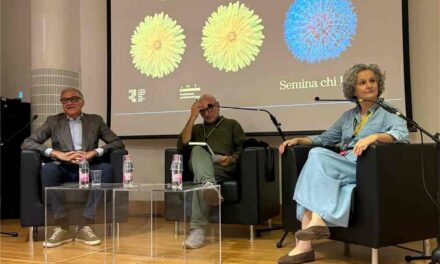 La scrittice Francesca Silvestre ha presentato a Pordenonelegge il suo ultimo libro “Storie bumbare”(Italo Svevo)