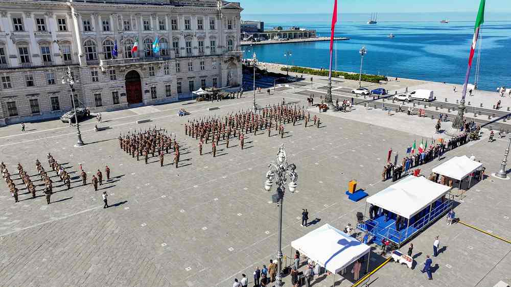 CERIMONIA DI COMMEMORAZIONE DEL 70° ANNIVERSARIO DELLA PRESENZA DEL REGGIMENTO “PIEMONTE CAVALLERIA” A TRIESTE