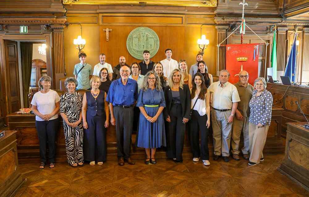 IL VICESINDACO SERENA TONEL HA RICEVUTO UNA DELEGAZIONE DI CORREGIONALI, OSPITI DELL’ASSOCIAZIONE GIULIANI NEL MONDO