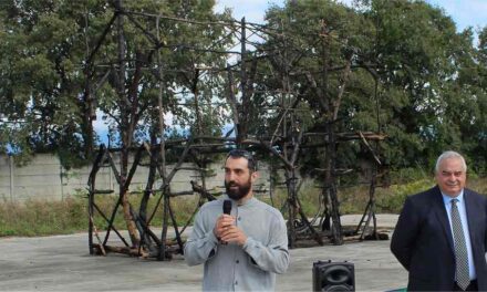 CrediFriuli presenta l’ultima opera dell’artista friulano Davide Ronco dedicata all’incendio dell’Amariana