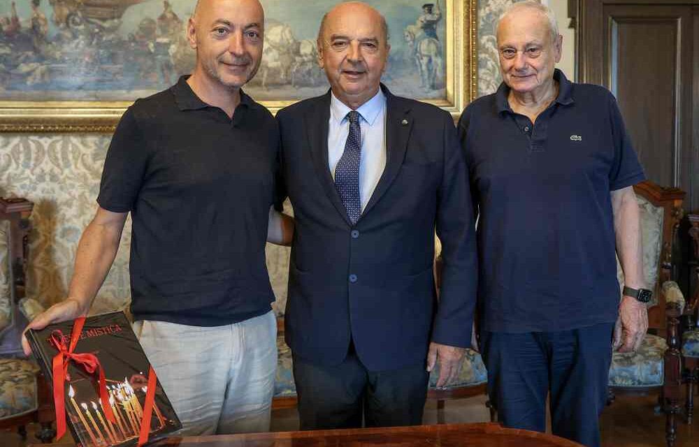 IL SINDACO ROBERTO DIPIAZZA HA RICEVUTO IN MUNICIPIO MARCO GEMELLI, NUOVO RETTORE DEL COLLEGIO DEL MONDO UNITO