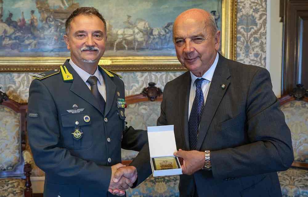 VISITA DI COMMIATO IN MUNICIPIO PER IL GENERALE DI BRIGATA, FABRIZIO NIEDDU, COMANDANTE REGIONALE FVG DELLA GUARDIA DI FINANZA