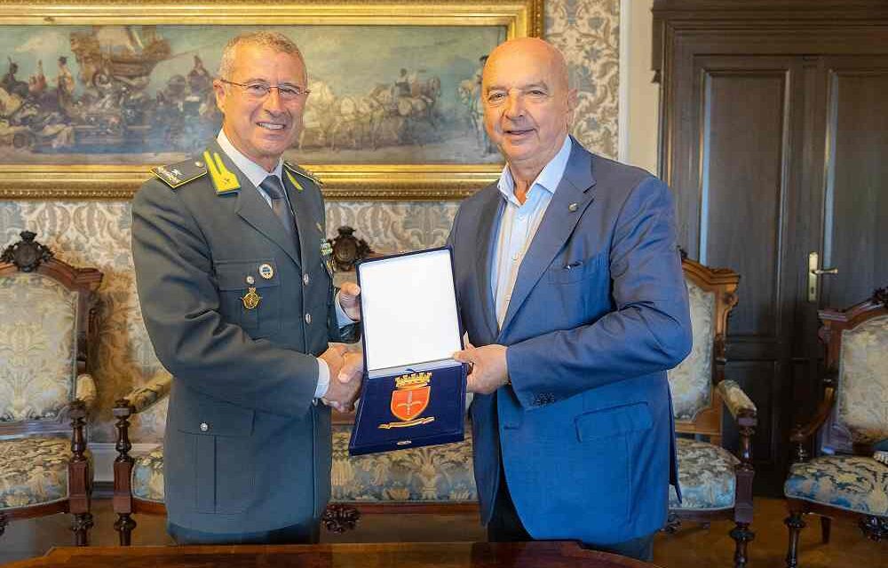 IL SINDACO DIPIAZZA HA INCONTRATO IL NUOVO COMANDANTE REGIONALE DELLA GUARDIA DI FINANZA FVG, GENERALE DI BRIGATA BRUNO SALSANO