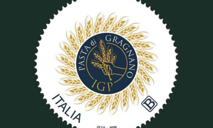 FILATELIA: PRESENTATO IL FRANCOBOLLO DEDICATO A PASTA DI GRAGNANO IGP