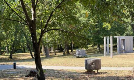 FINE DEL CONFINE / KROMBERK 2026: il progetto multimediale al Parco Castello di Kromberk Nova Gorica (Slo)