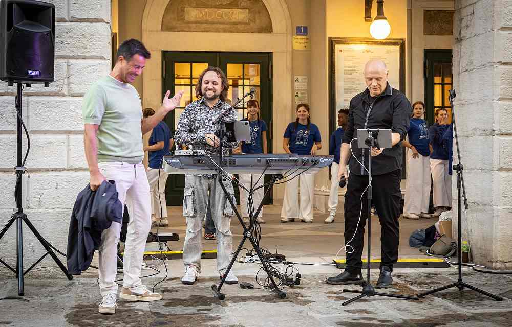 SEM 2026: SI È SVOLTO IN PIAZZA VERDI LO SPETTACOLO “E ALORA MOVITE”