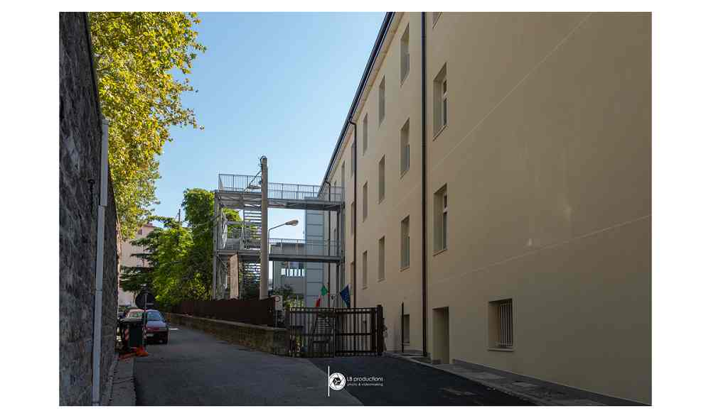 COMPLESSO SCOLASTICO GIOTTI–STUPARICH: ULTIMATI I LAVORI DI RISANAMENTO CONSERVATIVO, ADEGUAMENTO ANTINCENDIO ED IMPIANTISTICO, MIGLIORAMENTO SISMICO ED ELIMINAZIONE DELLE BARRIERE ARCHITETTONICHE
