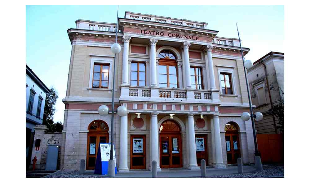 TEATRO COMUNALE DI CORMONS: si svela la stagione artistica 2026|2027