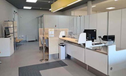 POSTE ITALIANE: NELL’UFFICIO POSTALE DI BUDOIA SPAZI PIÙ ACCOGLIENTI E I SERVIZI DELLA PUBBLICA AMMINISTRAZIONE