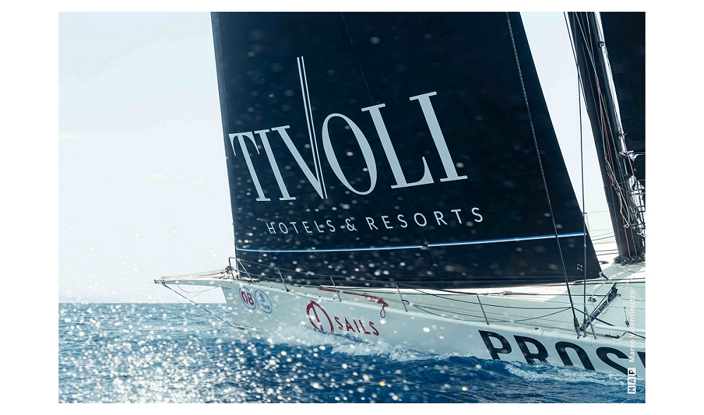 58ª BARCOLANA: Tivoli Hotels & Resorts al fianco dello Shockwave³ Sailing Team, secondo al Traguardo