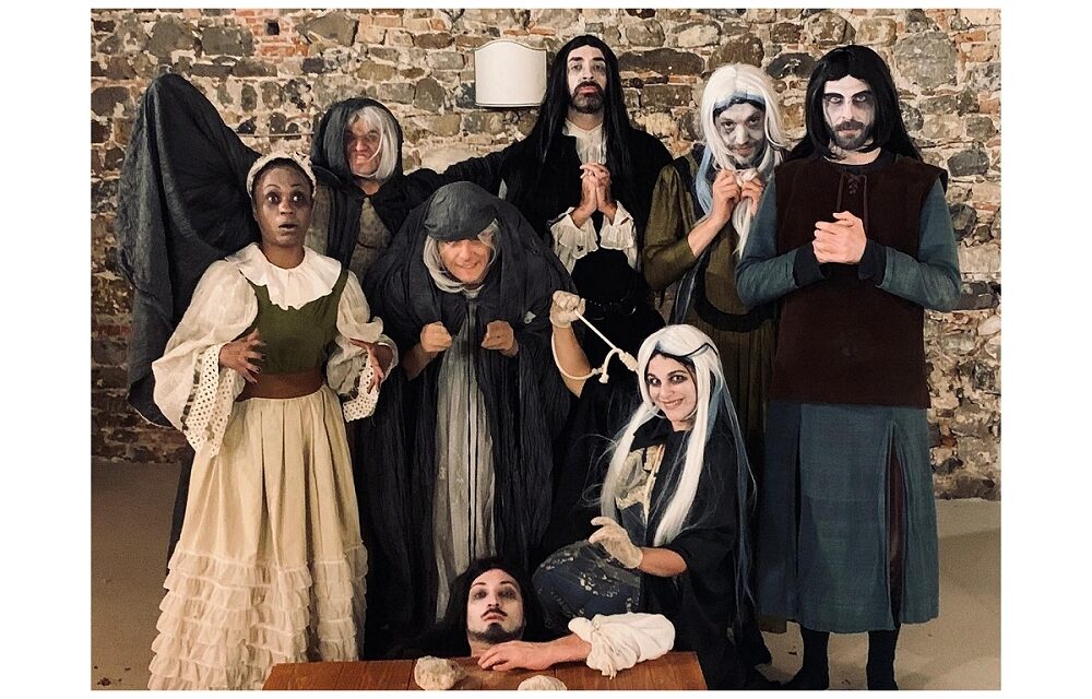 UN HALLOWEEN DA TUTTO ESAURITO PER ANÀ-THEMA TEATRO: SUCCESSO PER LA VILLA DEL MANICOMIO MALEDETTO