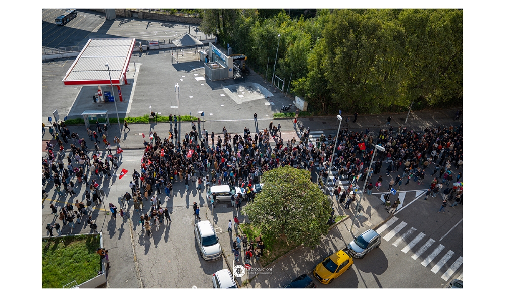 TRIESTE, DIECIMILA IN CORTEO: UNA STRAORDINARIA MAREA POPOLARE CONTRO CAROVITA, GUERRA E RIARMO