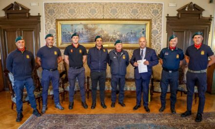IL SINDACO HA INCONTRATO NEL SALOTTO AZZURRO MUNICIPALE UNA DELEGAZIONE DELL’ASSOCIAZIONE LAGUNARI TRUPPE ANFIBIE – SEZIONE DI TRIESTE