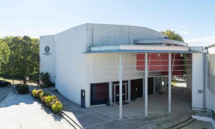 Precenicco: stagione teatrale al via con una serata per i cinquant’anni dal sisma