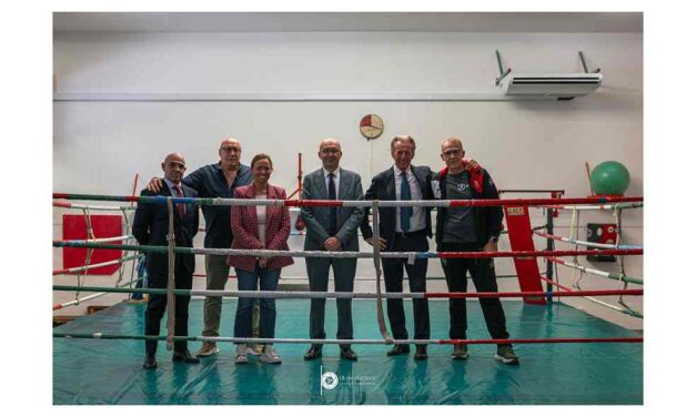 PRESENTATI GLI INTERVENTI DI RIQUALIFICAZIONE DEL PALAZZETTO DELLO SPORT “GIORGIO CALZA (PALACHIARBOLA) DI VIA VISINADA