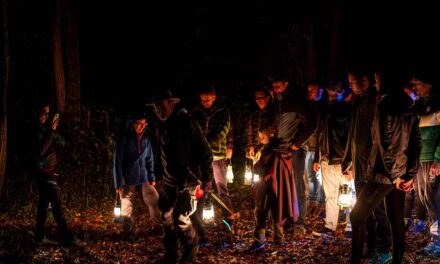 Nei boschi della Carnia, in Friuli Venezia Giulia “Anime migranti: la notte di Halloween”