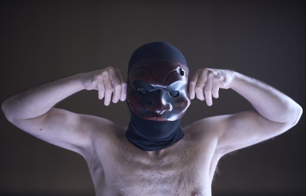 “Povero Diavolo” al Teatro Rossetti conclude la ricognizione sul teatro di ricerca che Festil compone per il cartellone “Scena Contemporanea”